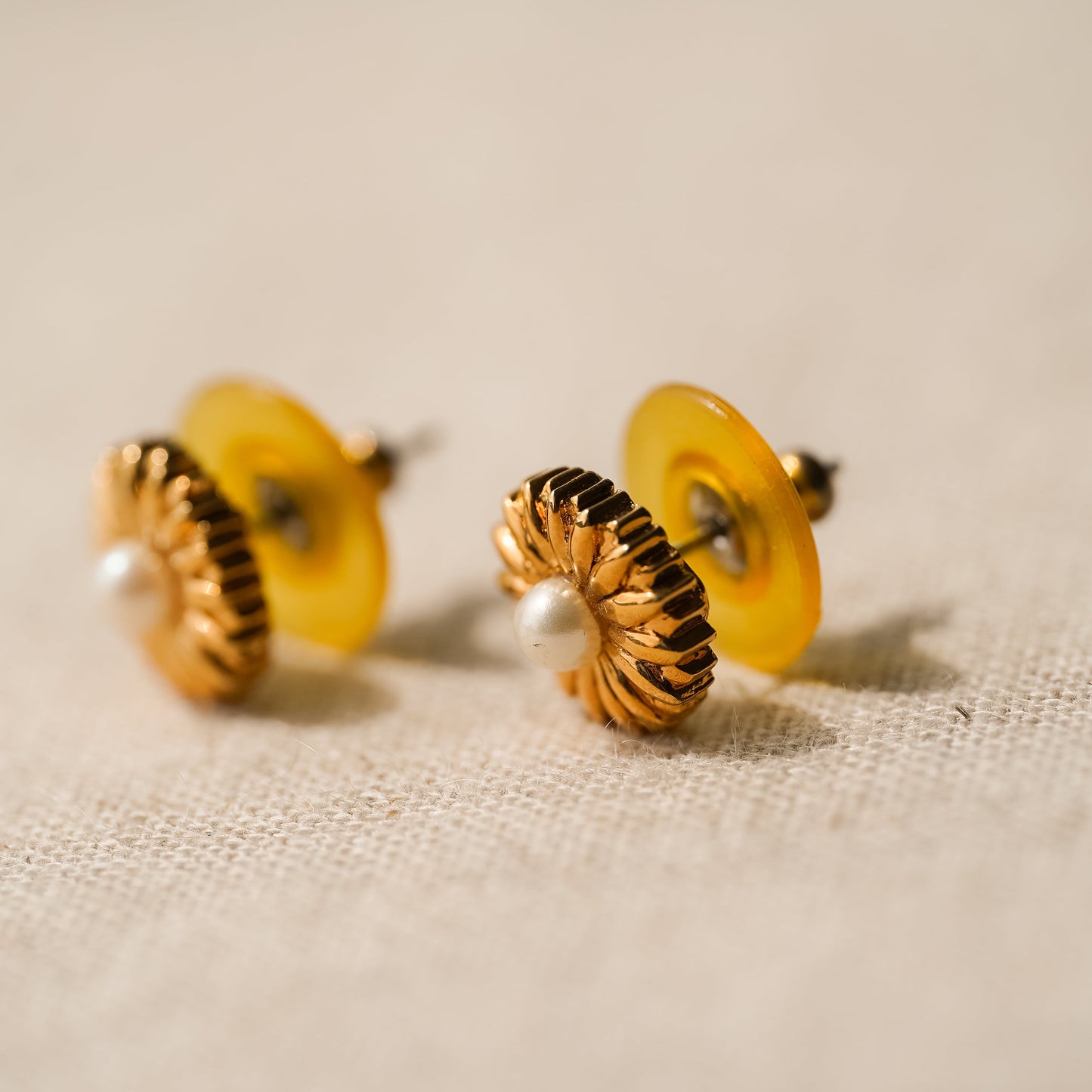 Vintage Carolee Pearl Post Earrings