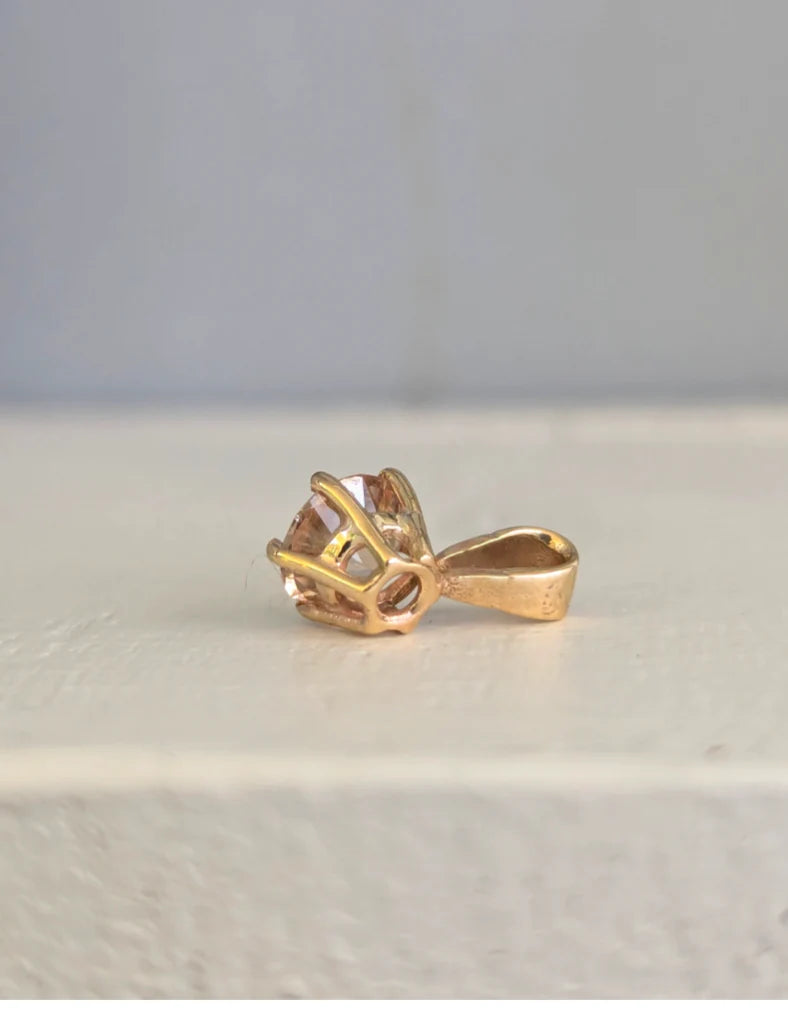 Vintage 9ct Yellow Gold Champagne Harts Ranges Zircon Pendant Top