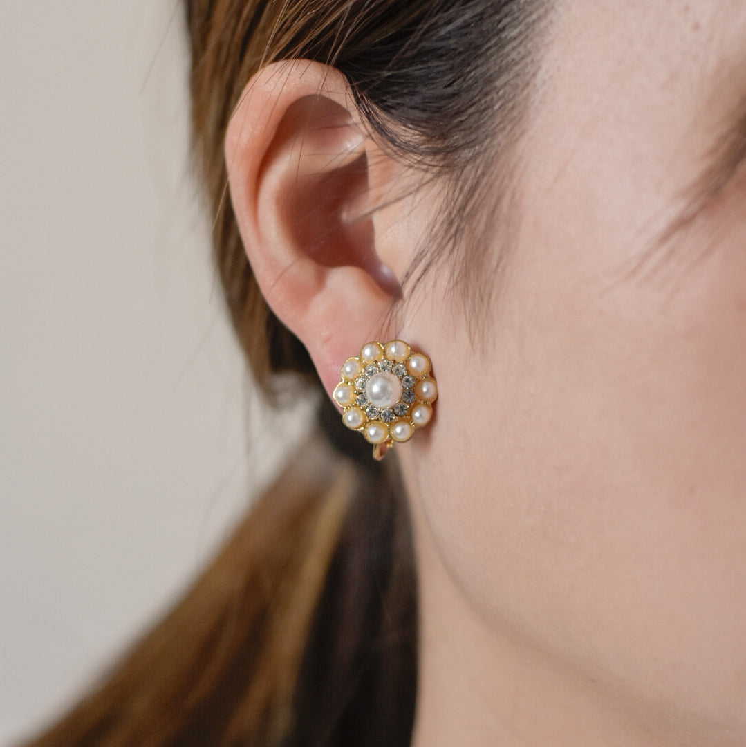 Vintage Pearl Floral Earrings