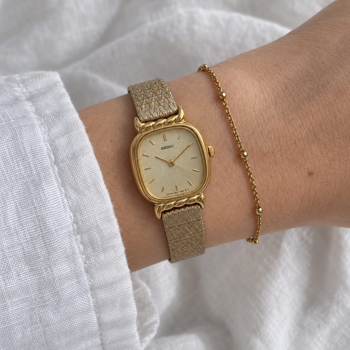 SEIKO Gold Square Vintage Watch