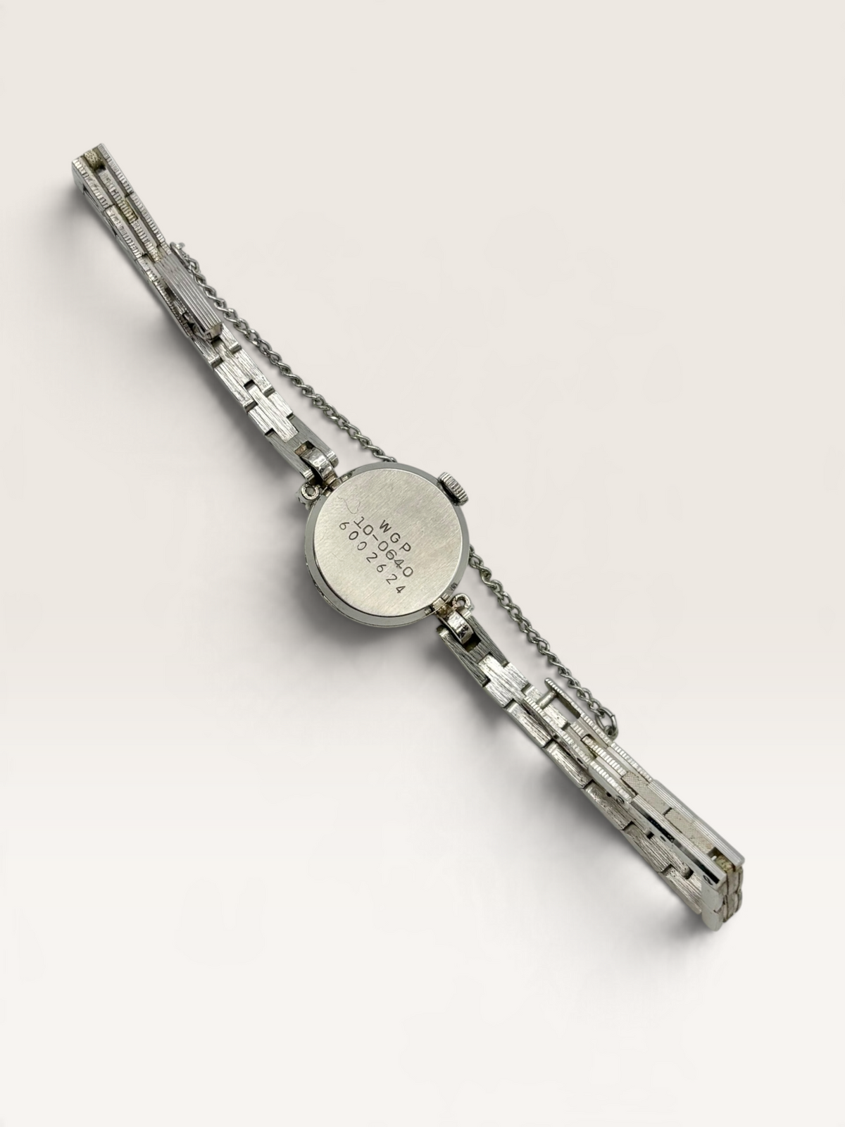SEIKO Solar Diashock 17-Jewel Vintage Manual-Winding Watch