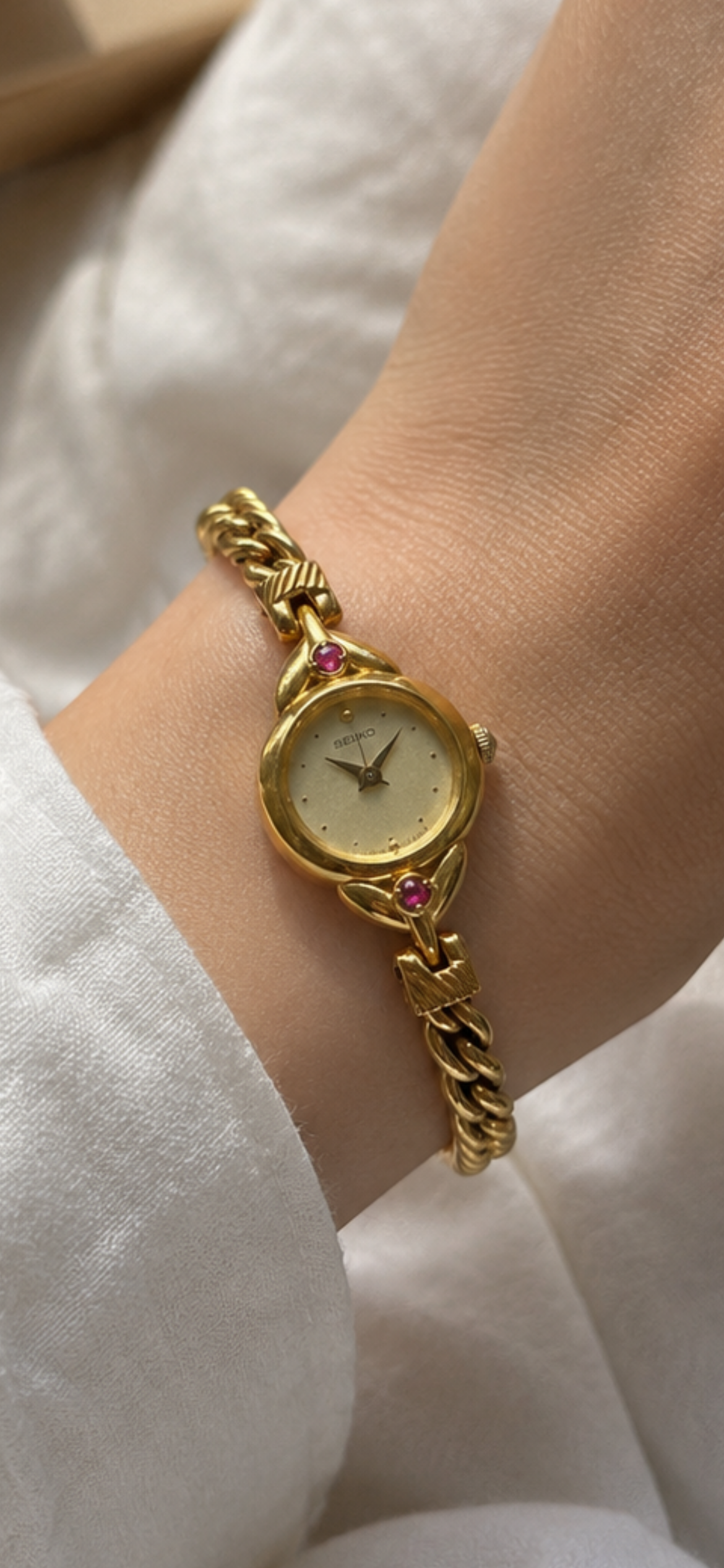 Seiko Ruby-Tone Stone Small-Case Gold Twist-Chain Watch