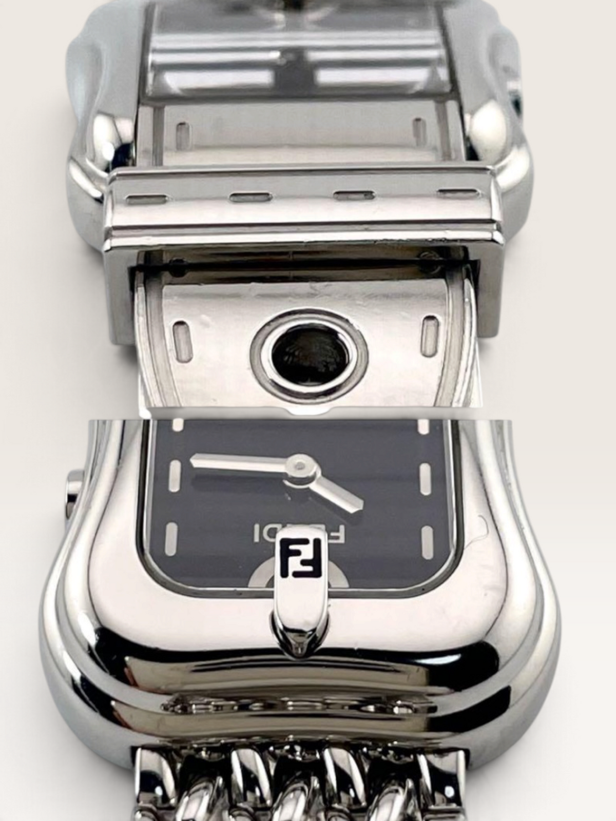 FENDI B-Fendi Buckle Motif Vintage Quartz Watch
