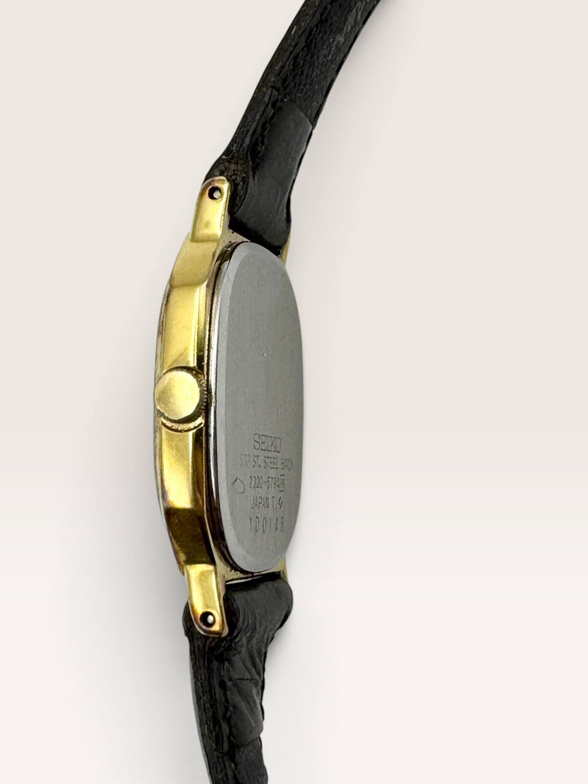 SEIKO Vintage Quartz Gold-Tone Watch