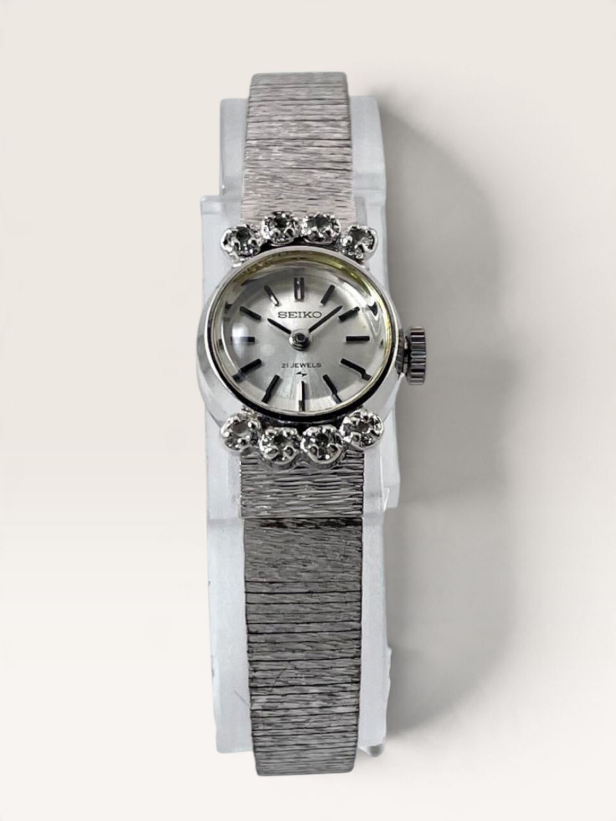 SEIKO 21-Jewel Hand-Wound Vintage Watch
