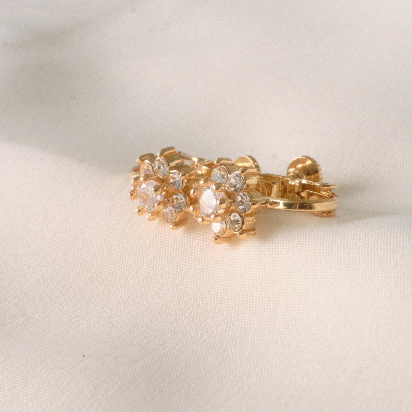 Vintage Floral Motif Earrings