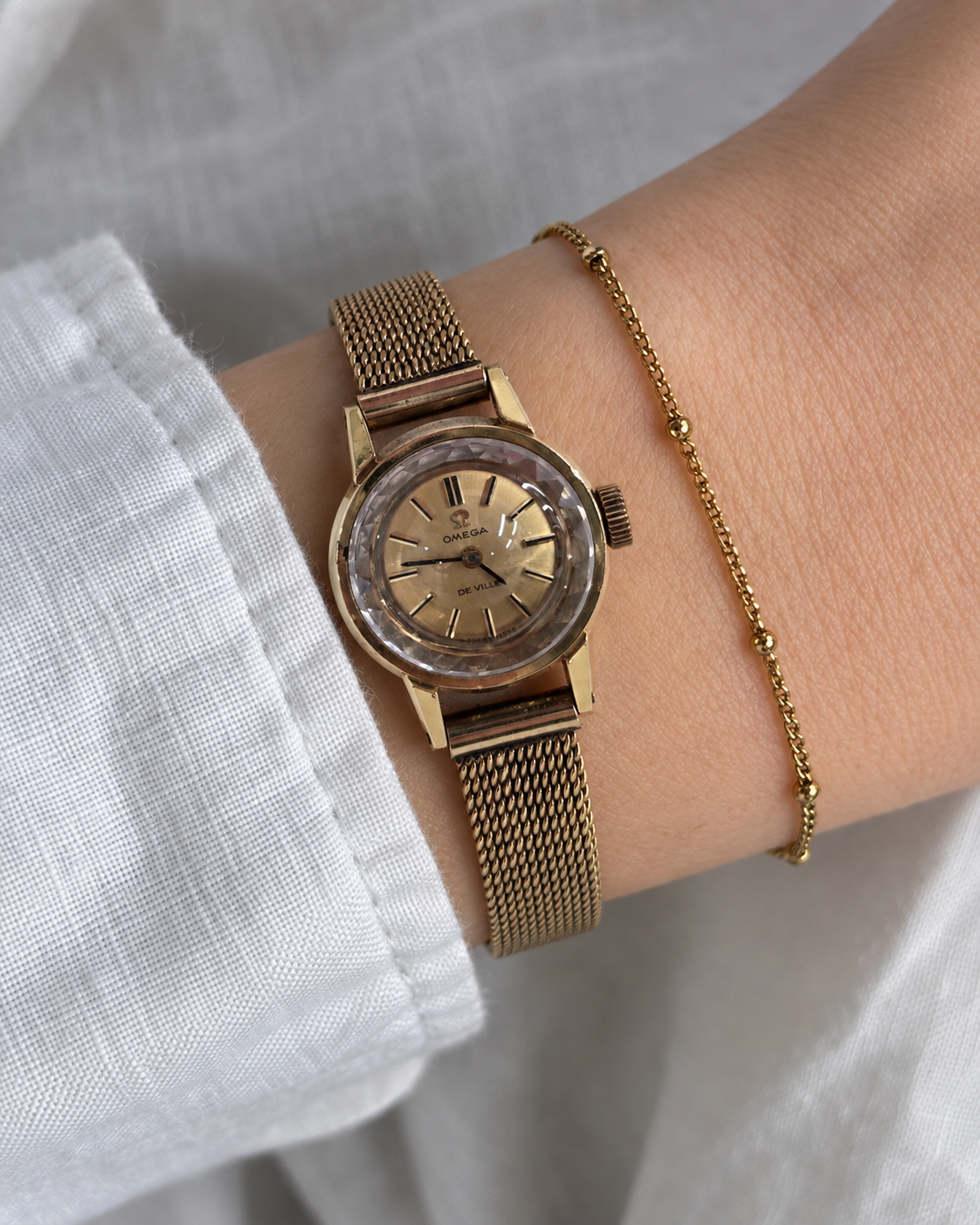 OMEGA De Ville Faceted Crystal Manual-Wind Vintage Watch