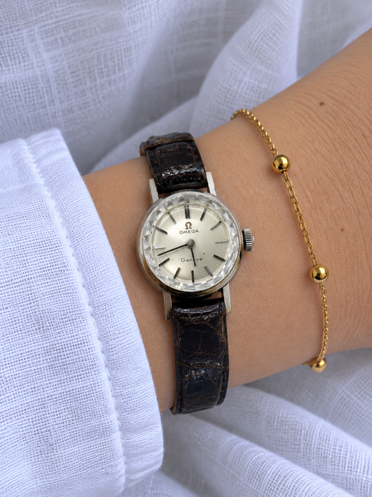 OMEGA Genève Vintage Manual-Wind Ladies Watch WG