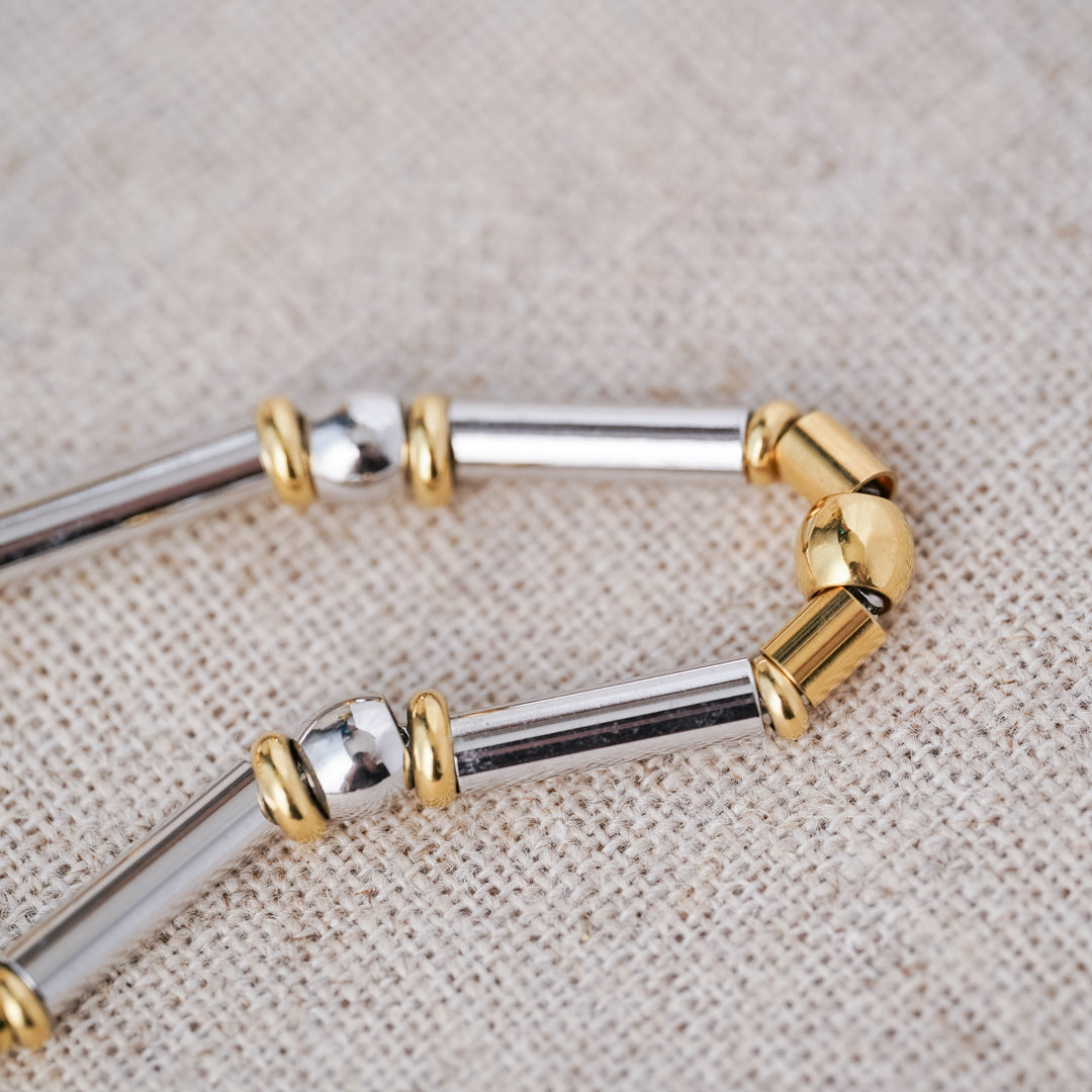 Vintage Avon Silver and Gold Necklace