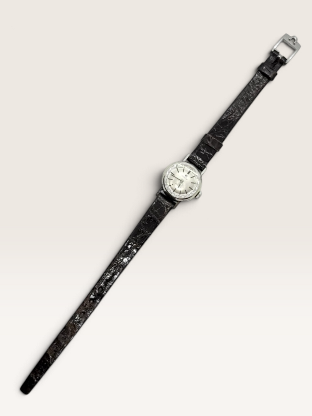 OMEGA Genève Vintage Manual-Wind Ladies Watch WG