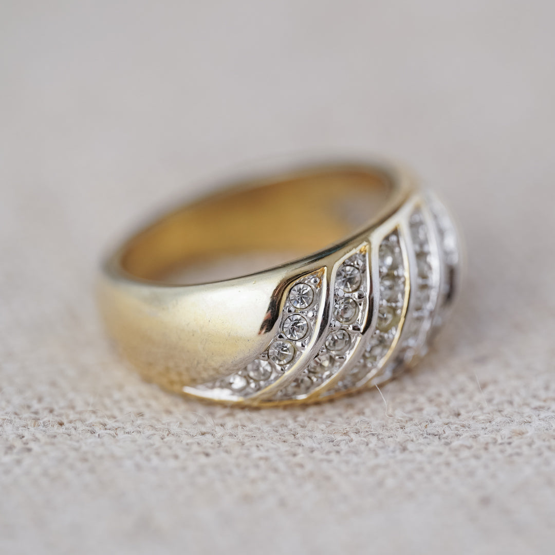 Vintage Rhinestone Dome Ring