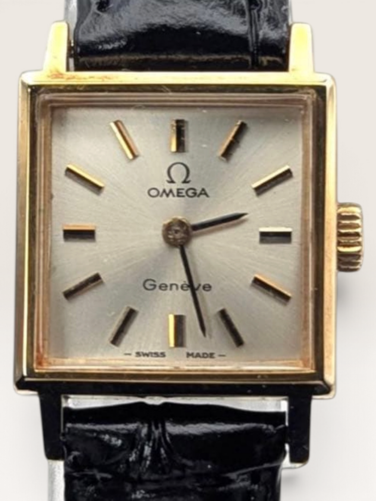 OMEGA Genève Square Hand-Wound Vintage Watch