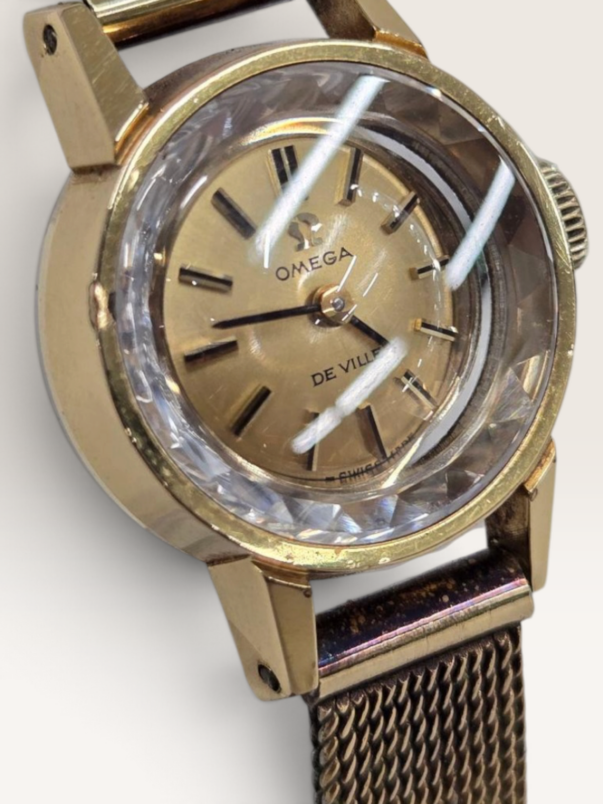 OMEGA De Ville Faceted Crystal Manual-Wind Vintage Watch