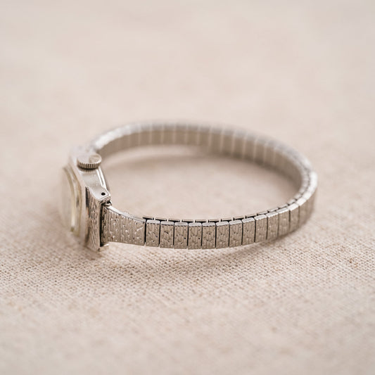 Vintage Seiko wind-up bracelet watch