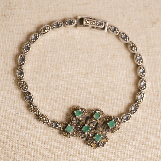 Vintage Art Nouveau Design Bracelet