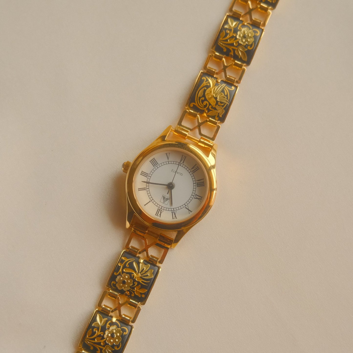 Damascene Watch Circular Face