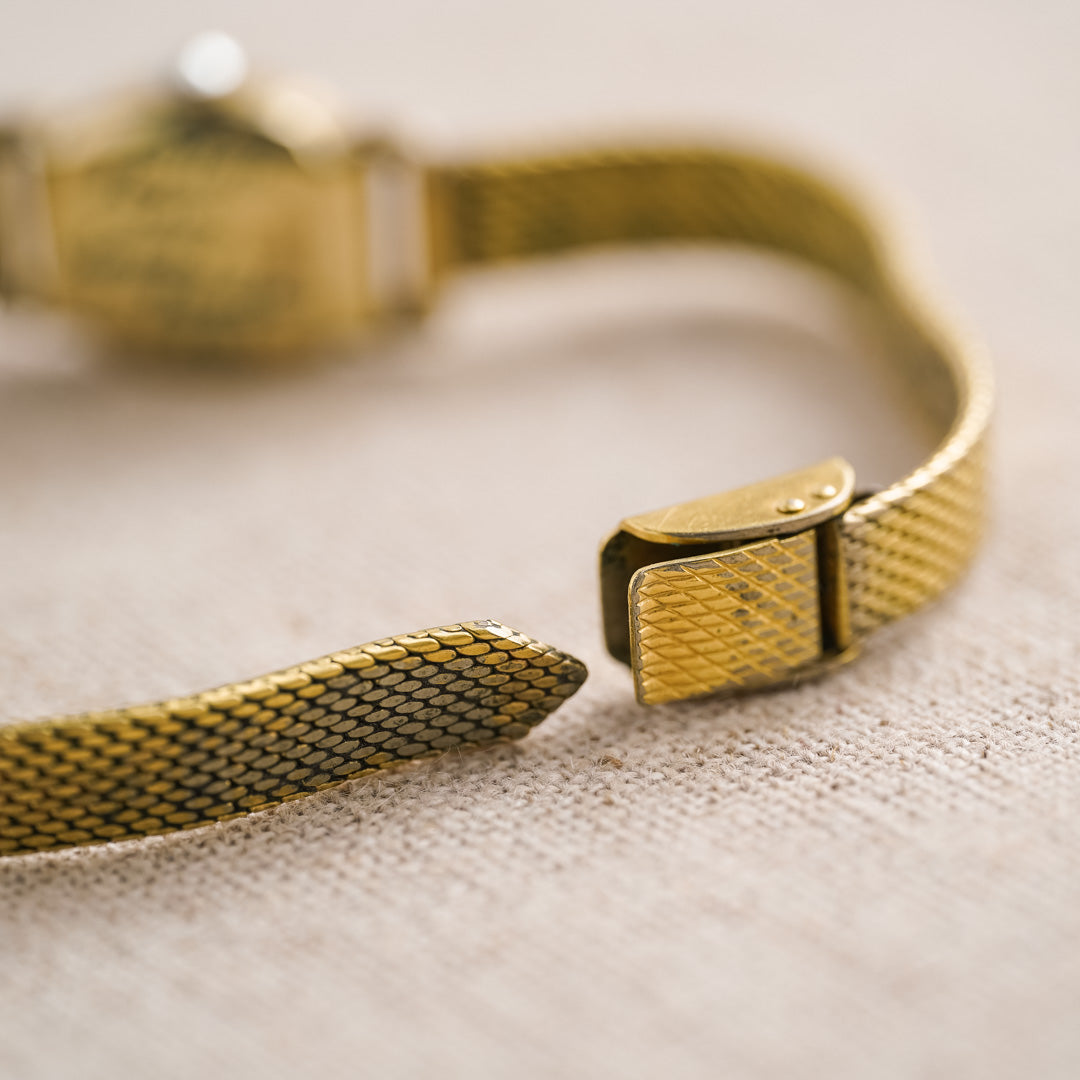 Vintage Swiss "Enoia" wind-up bracelet watch