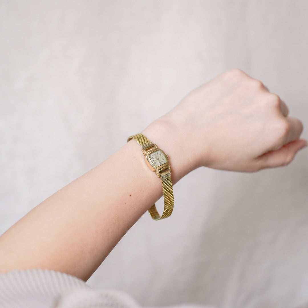 Vintage Swiss "Enoia" wind-up bracelet watch