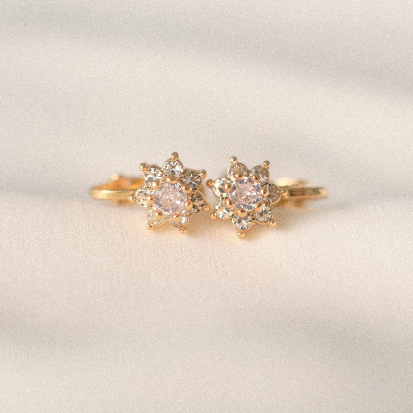 Vintage Floral Motif Earrings