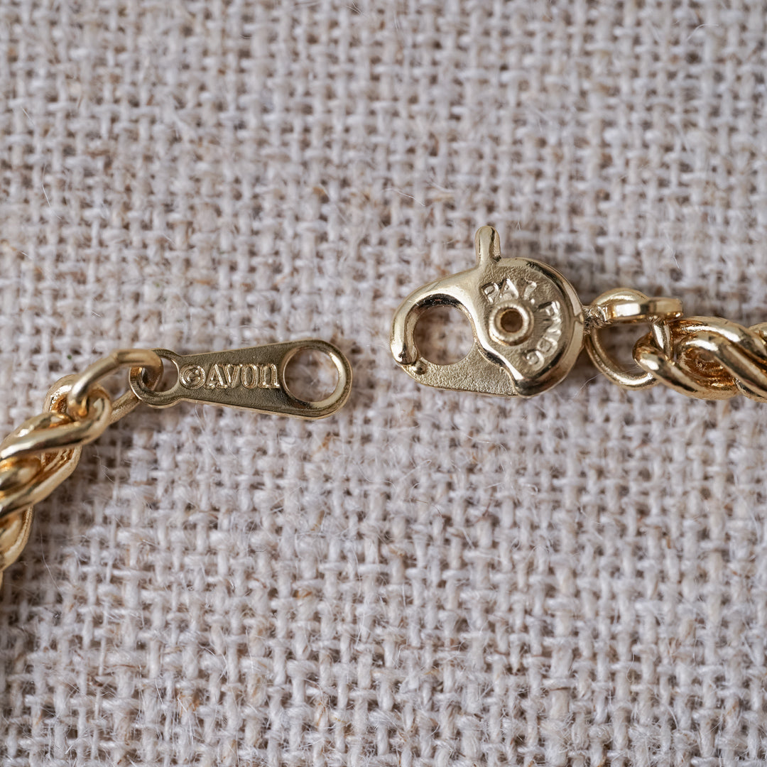 Vintage Shell Motif Bracelet