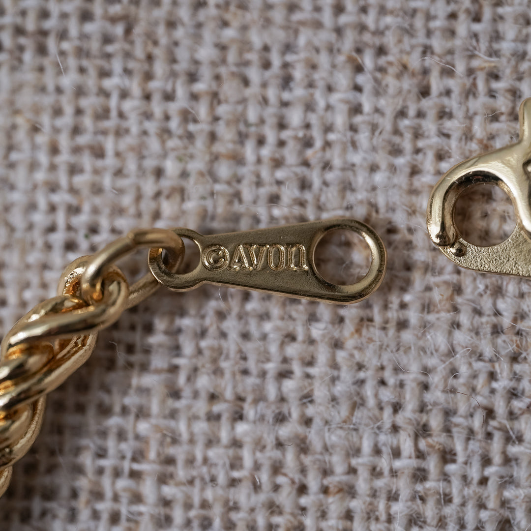 Vintage Shell Motif Bracelet
