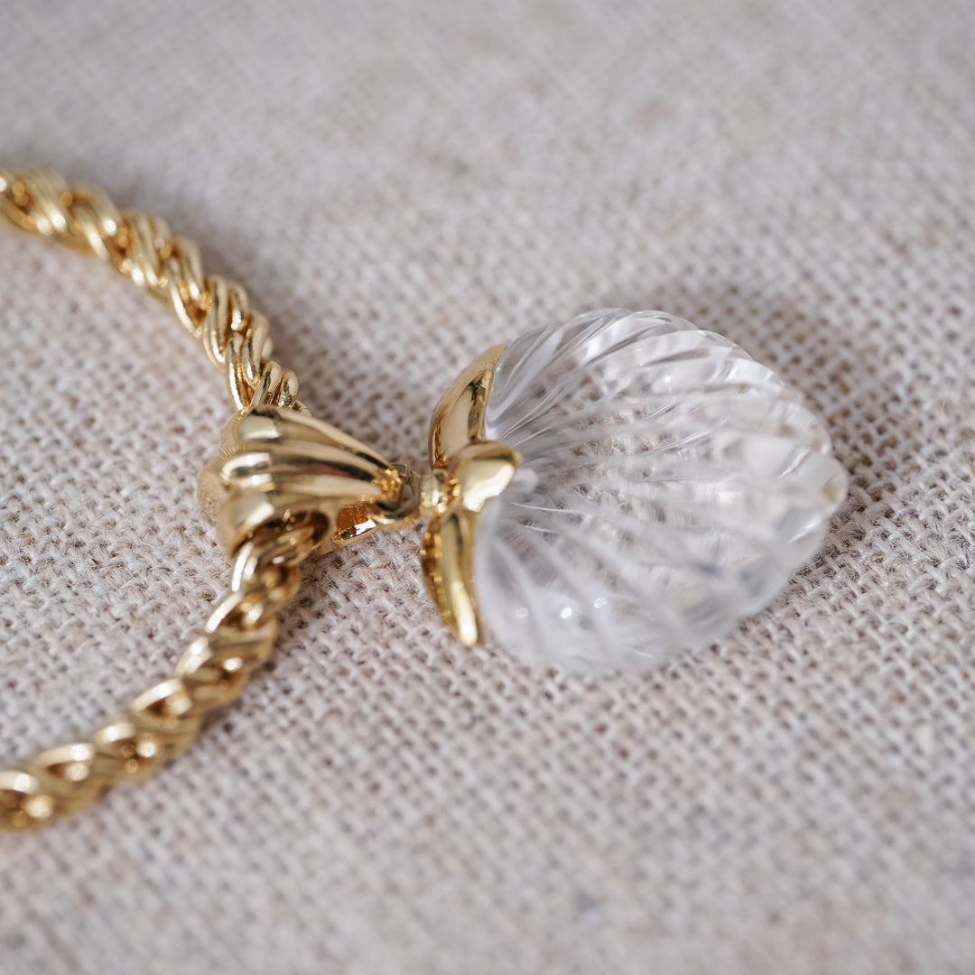 Vintage Shell Motif Bracelet