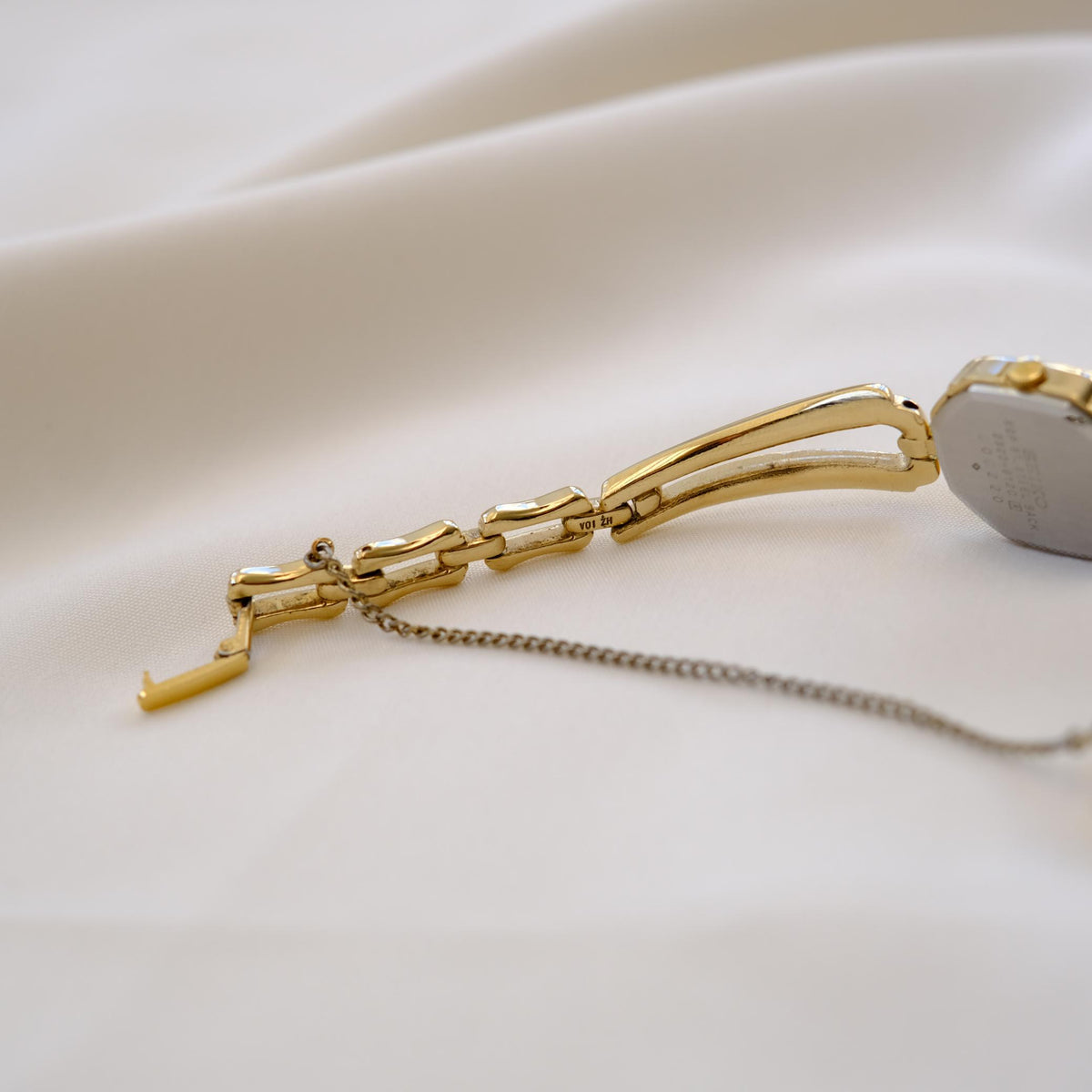 Seiko Quartz Gate Bracelet