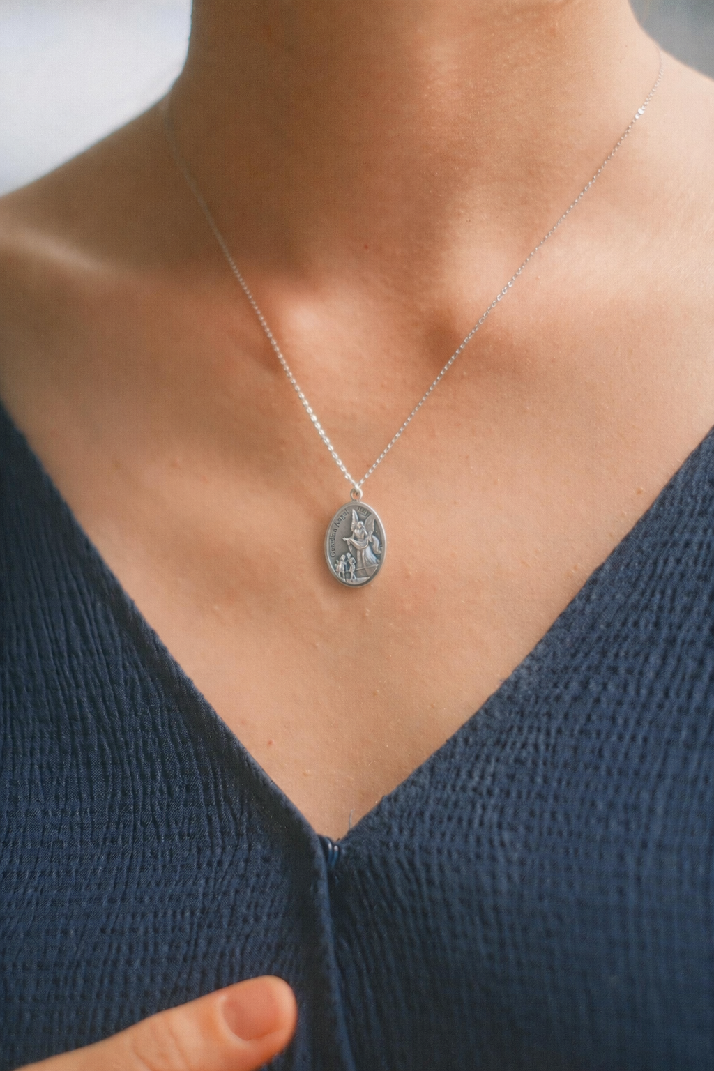The Italian Médaille Pendant Necklace Collection: Guardian Angel