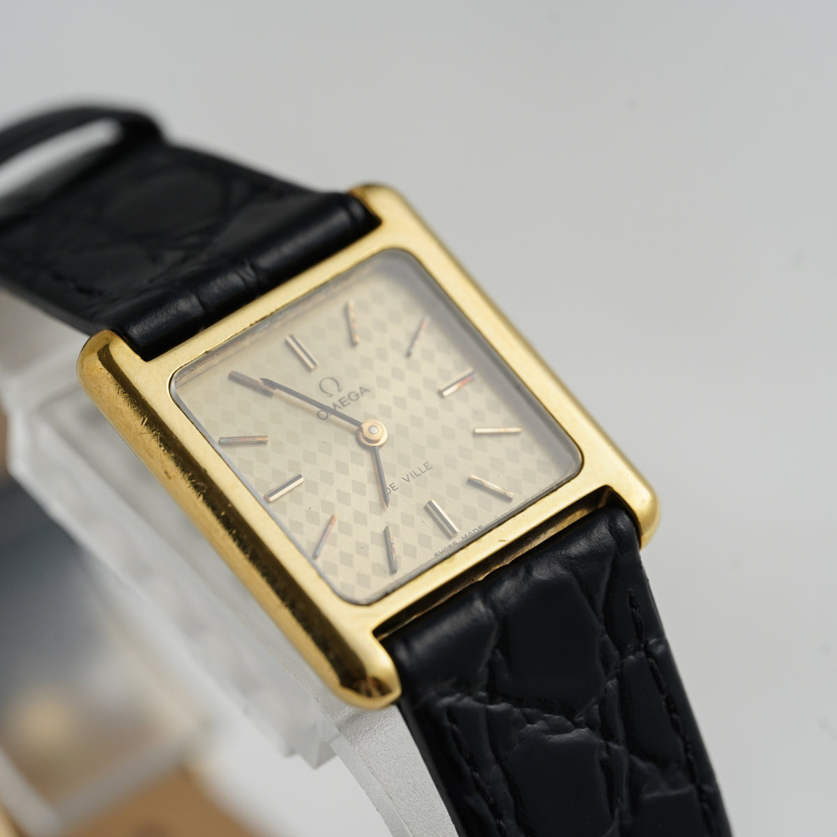 Vintage OMEGA De Ville Cal.625 511.0406 Watch