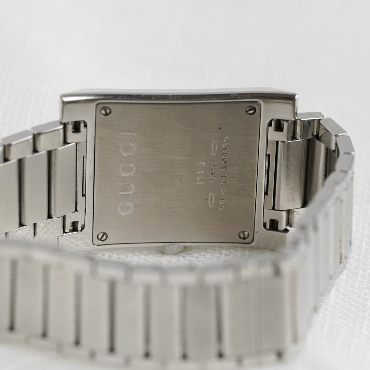 Vintage Gucci Webbing Line 111J 10P Diamond Watch
