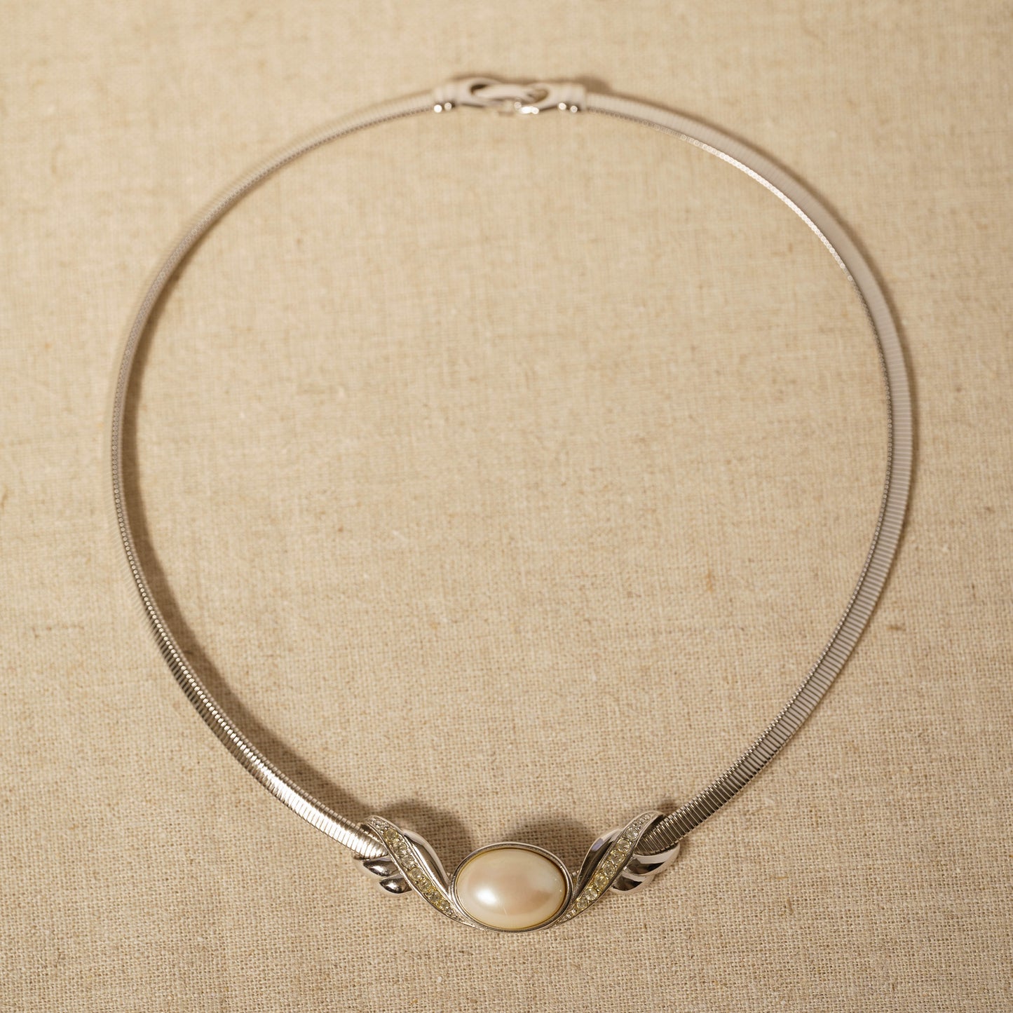 Vintage Monet Leaf & Pearl Choker Necklace