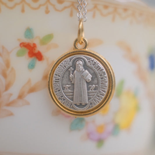 The Italian Médaille Pendant Necklace Collection: St Benedict