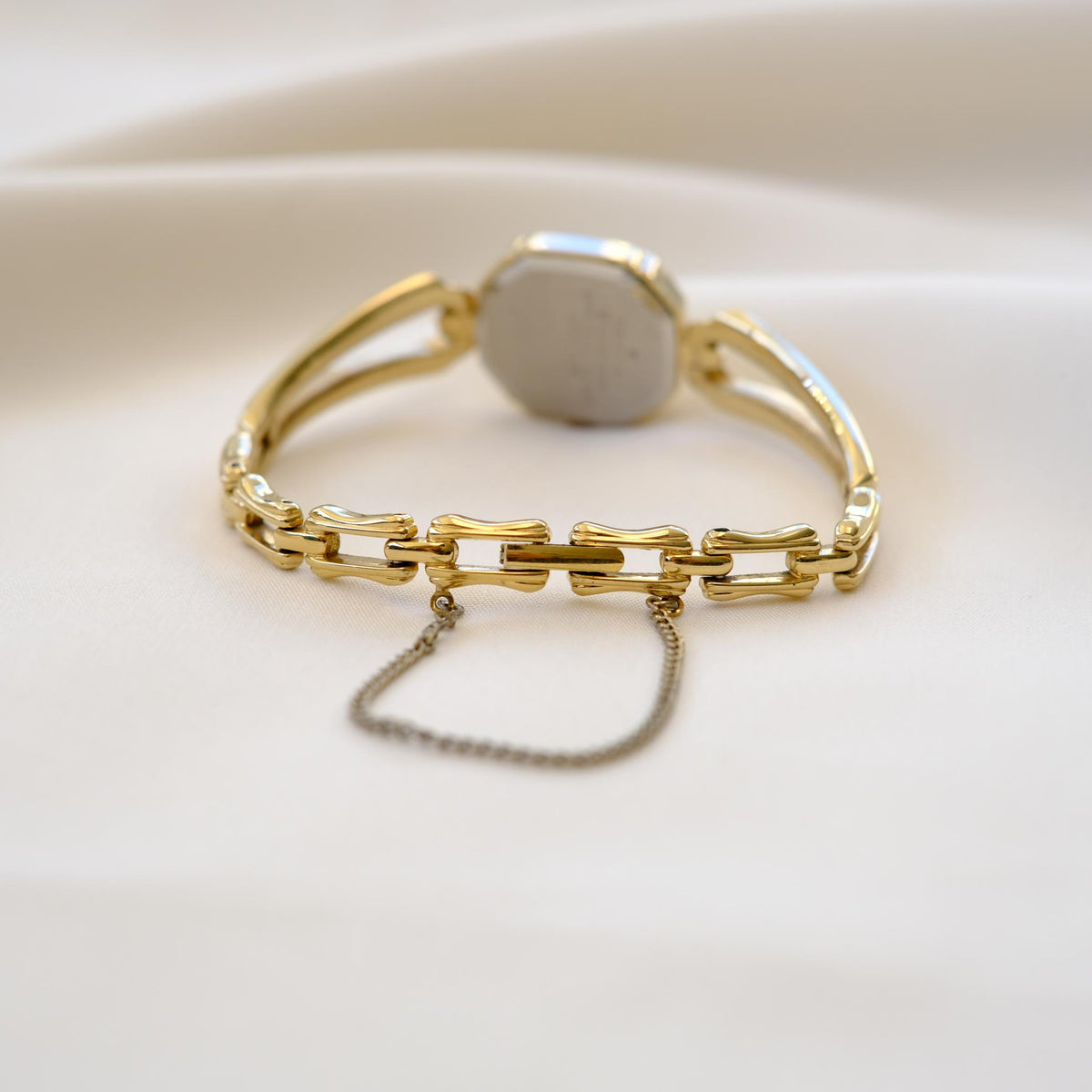 Seiko Quartz Gate Bracelet