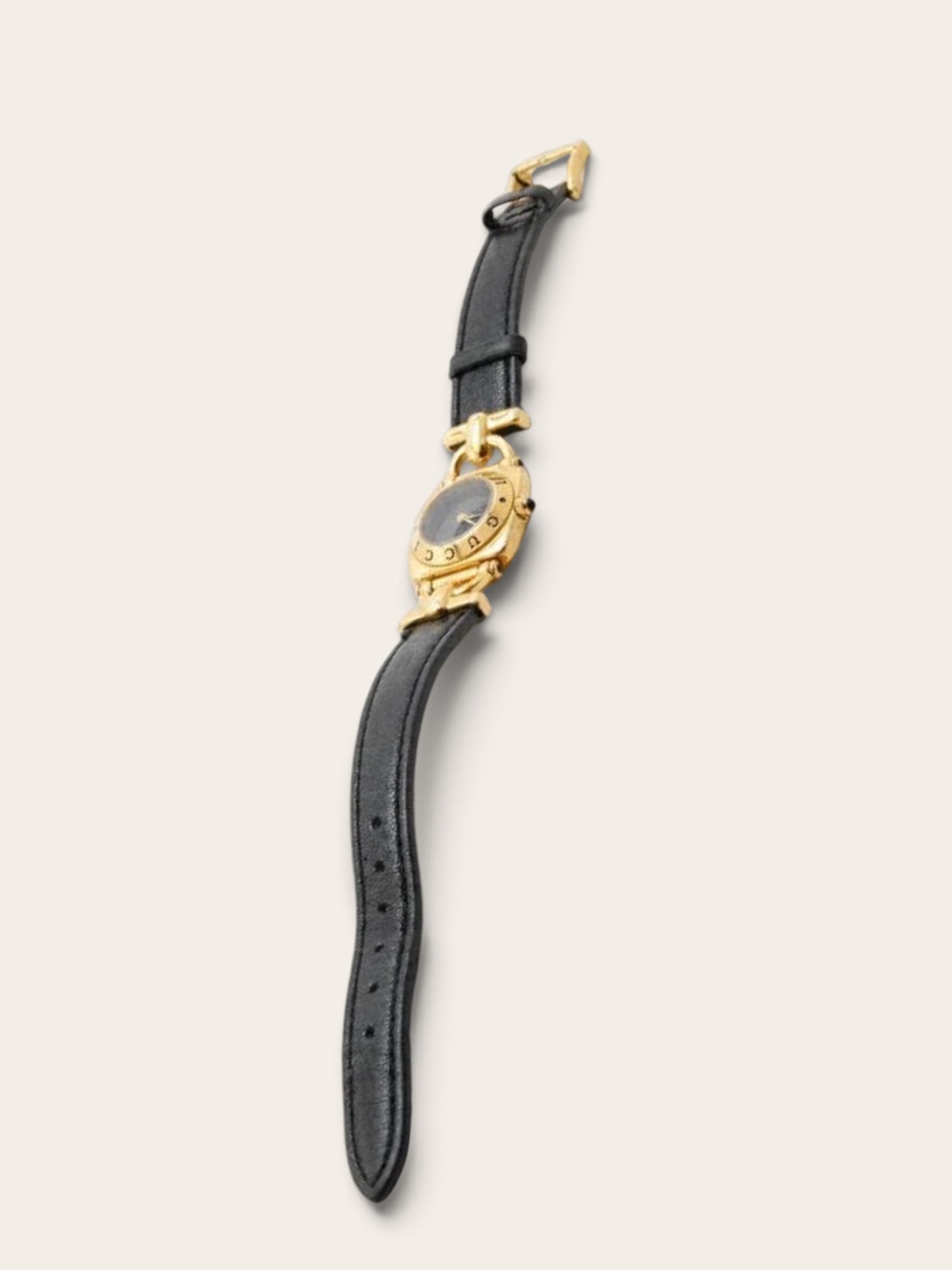 GUCCI Logo Bezel Black Dial Watch