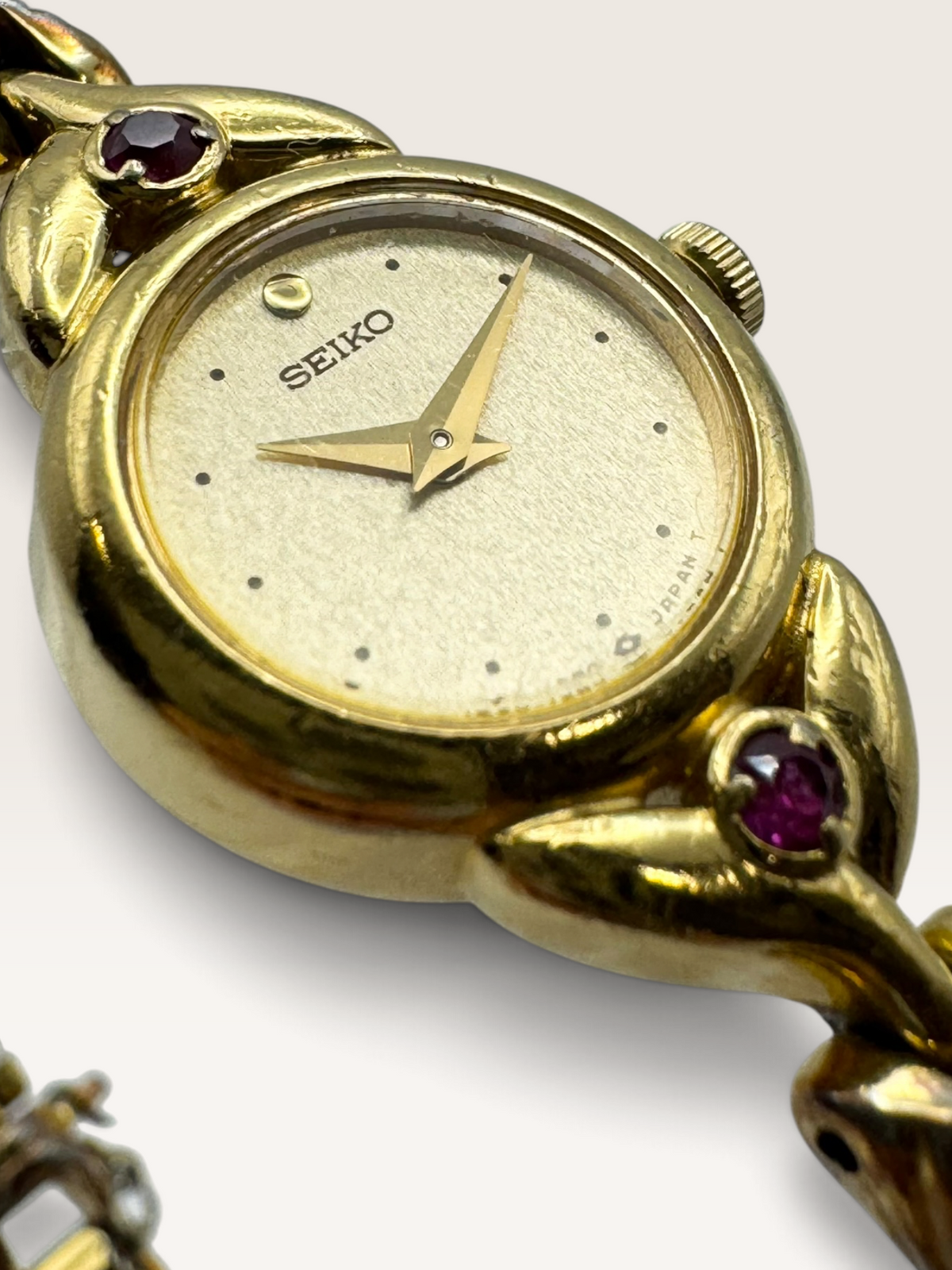 SEIKO Vintage Jewelry Bracelet Watch with Pink Stone Accents