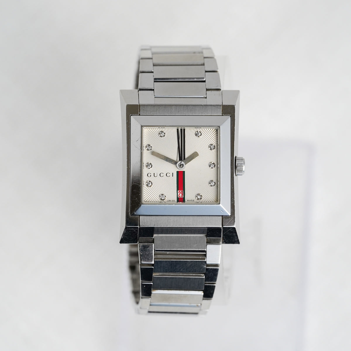 Vintage Gucci Webbing Line 111J 10P Diamond Watch