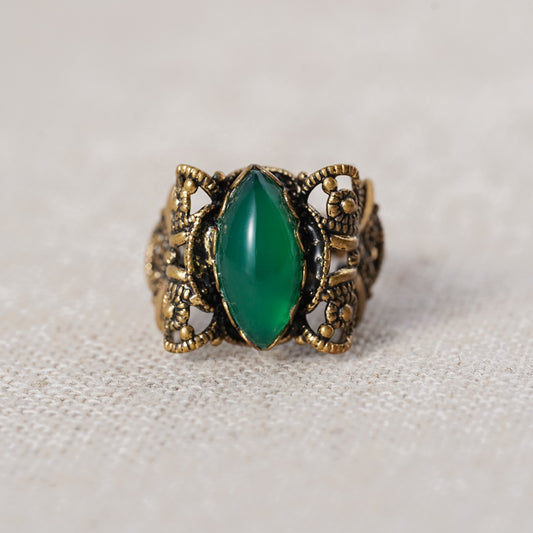 Vintage Green Glass Filigree Ring