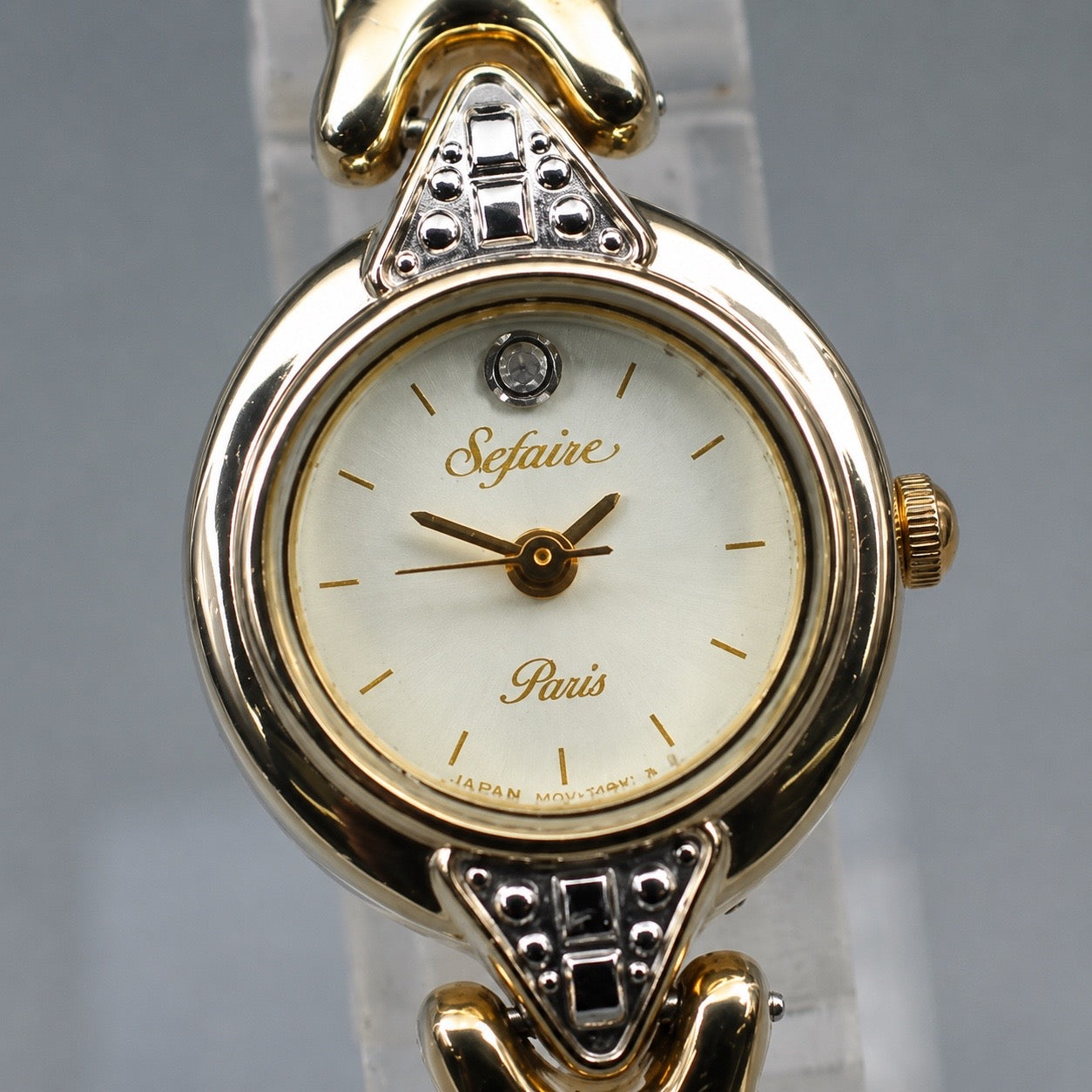 Vintage Seiko Alba Pino “Sefaire Paris” Green Enamel Bangle Watch