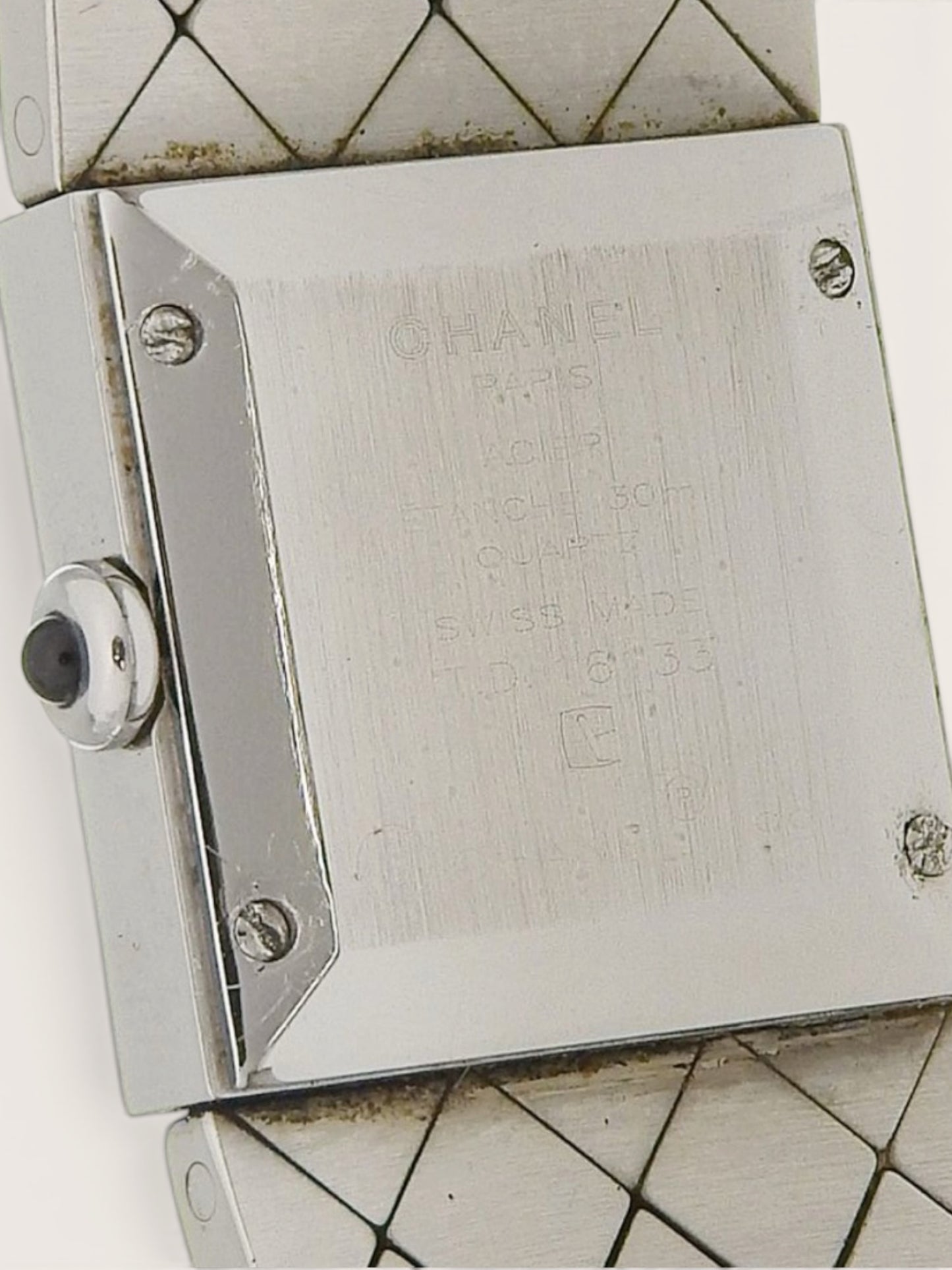 CHANEL Matelassé Watch H0009