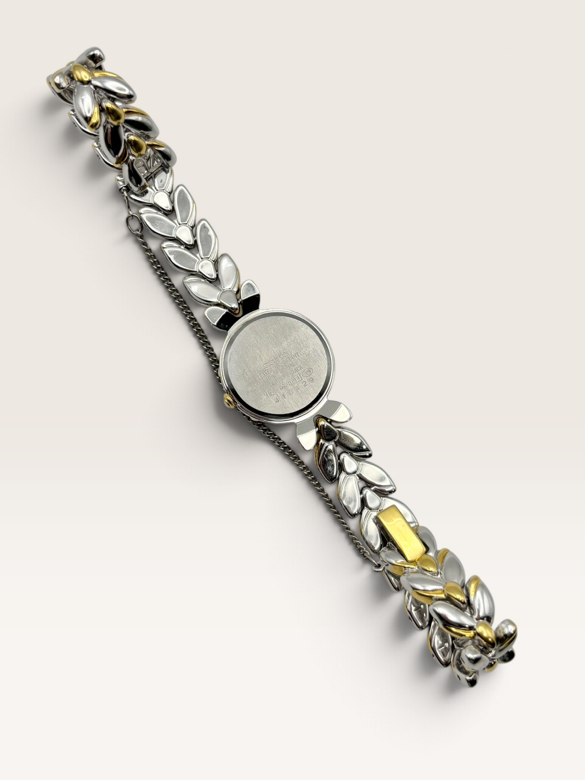 Vintage Seiko TISSÉ Laurel-Motif Two-Tone Bracelet Watch