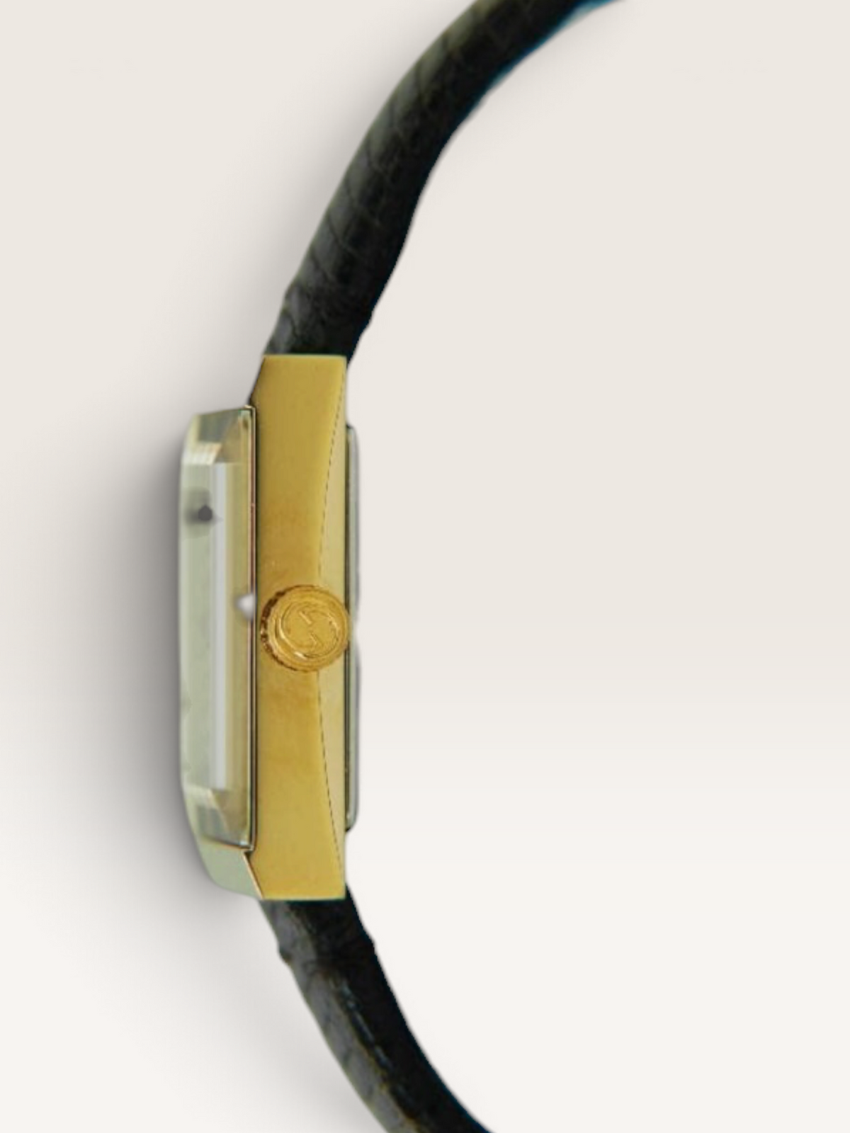 GUCCI Rectangular Vintage Watch