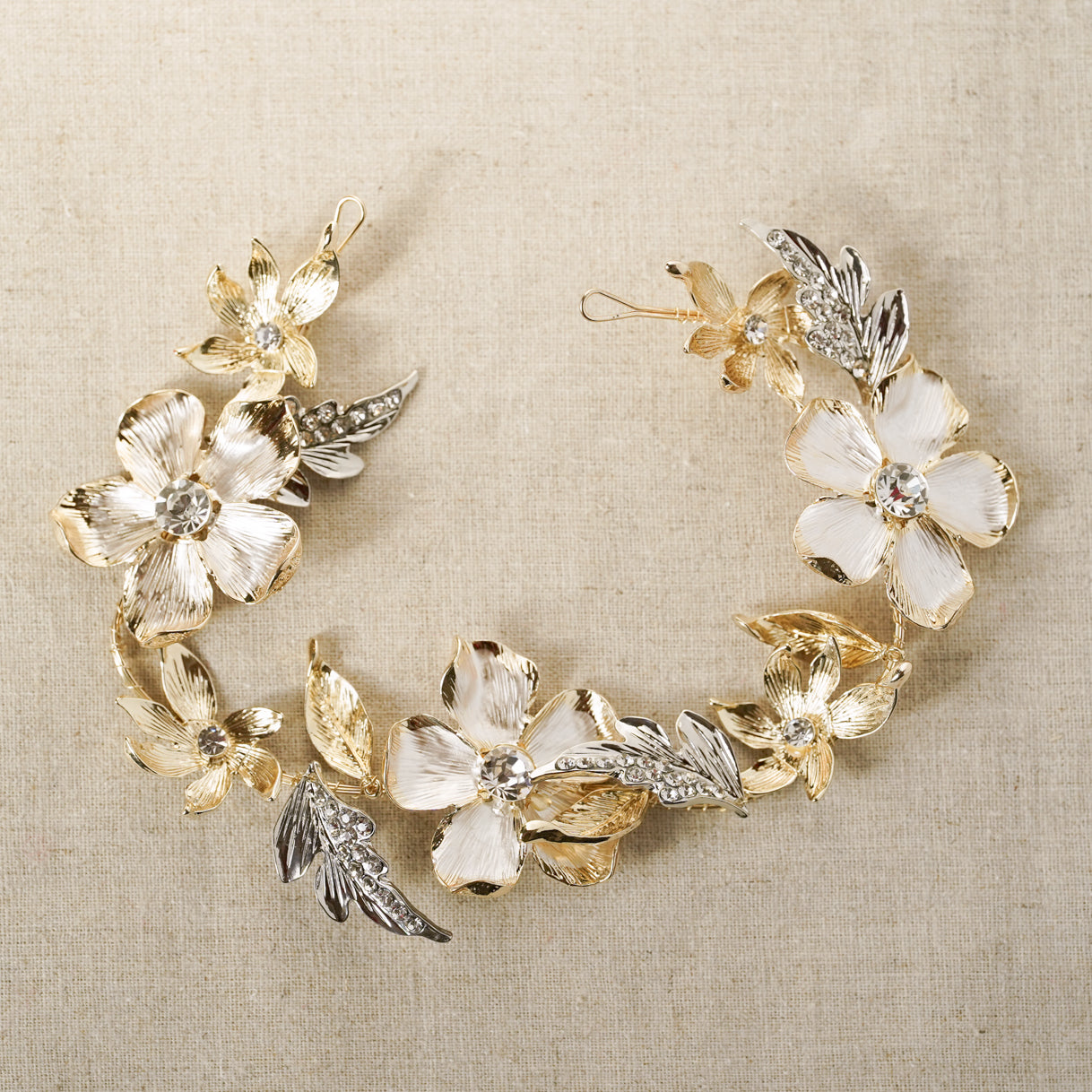 Vintage Floral Motif Headdress