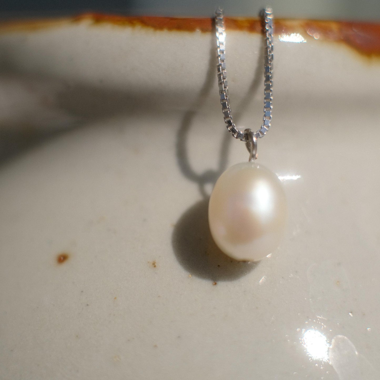 Vintage Baroque Pearl Pendant Necklace