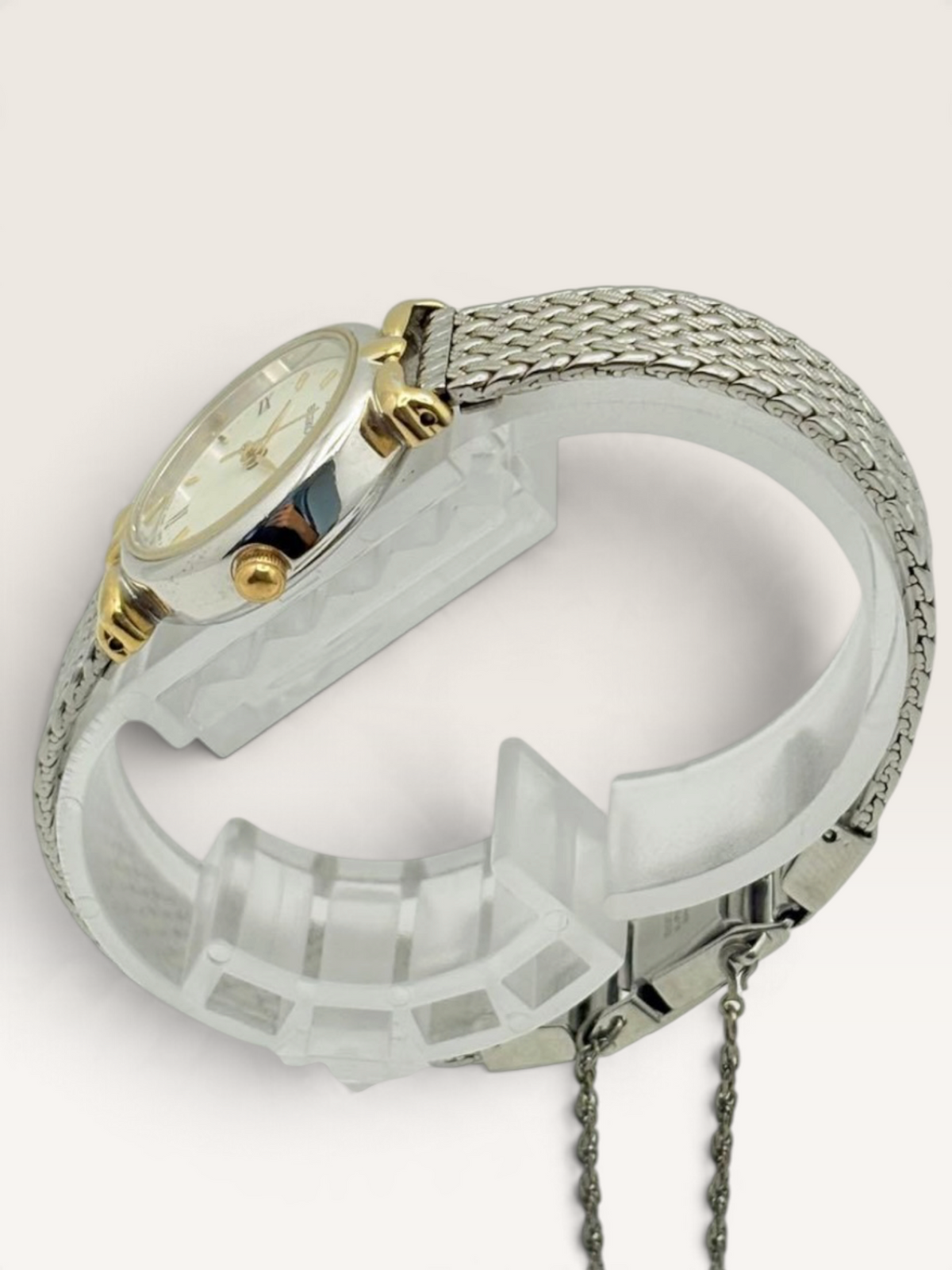 SEIKO Bow Motif Vintage Quartz Watch