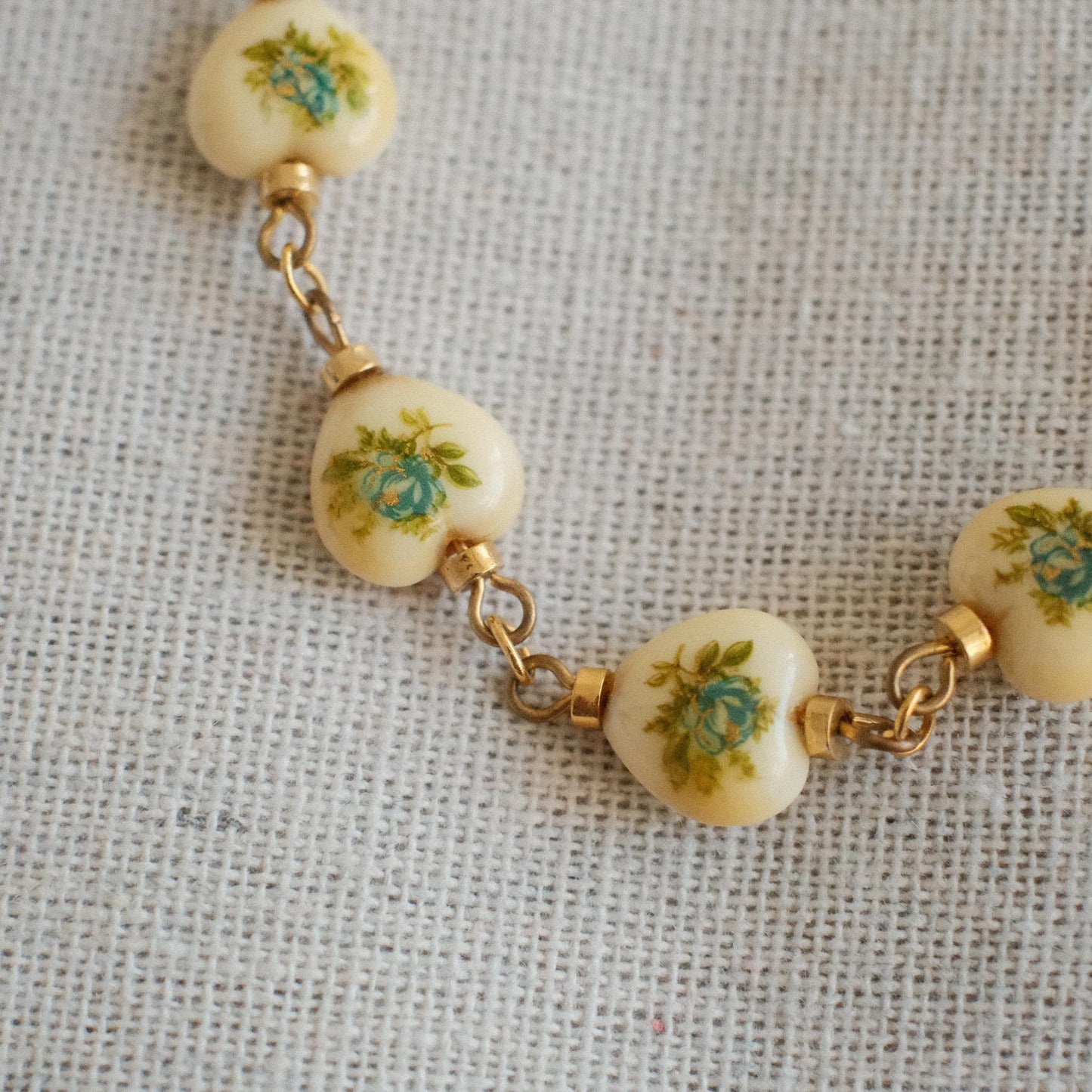 Vintage Ceramic Heart Motif Necklace