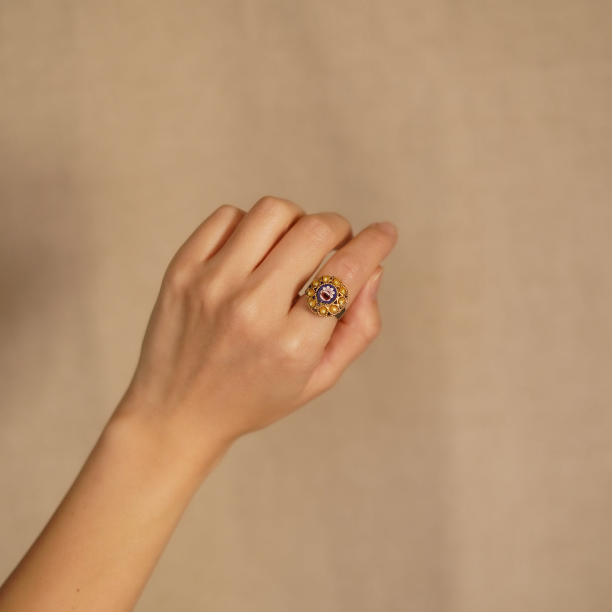 The “Serene Europe” Collection 75 8