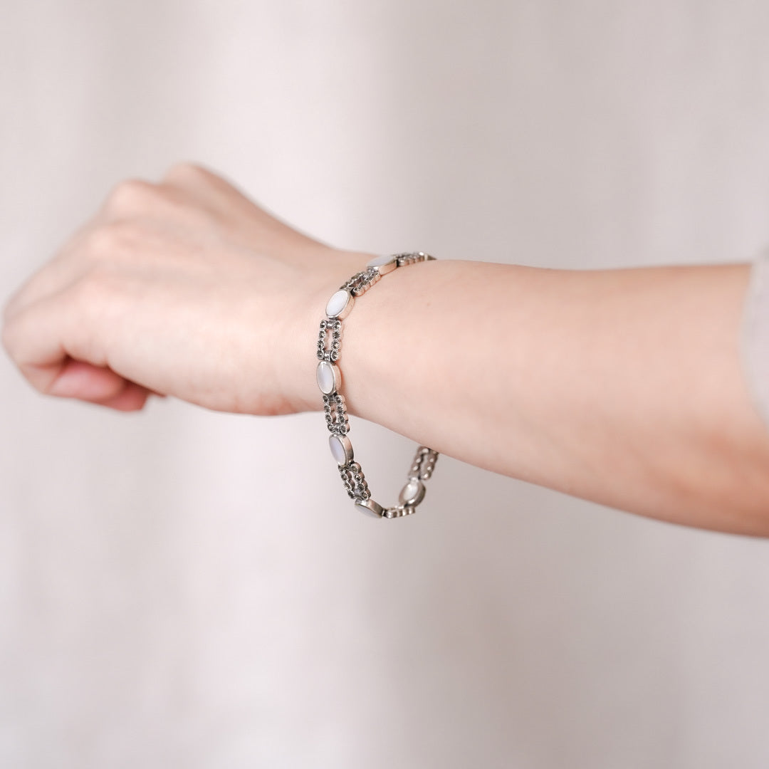 Vintage Sterling Silver Bracelet