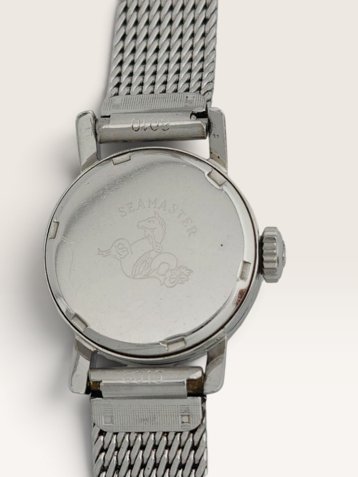 OMEGA Genève Manual-Wind Vintage Watch
