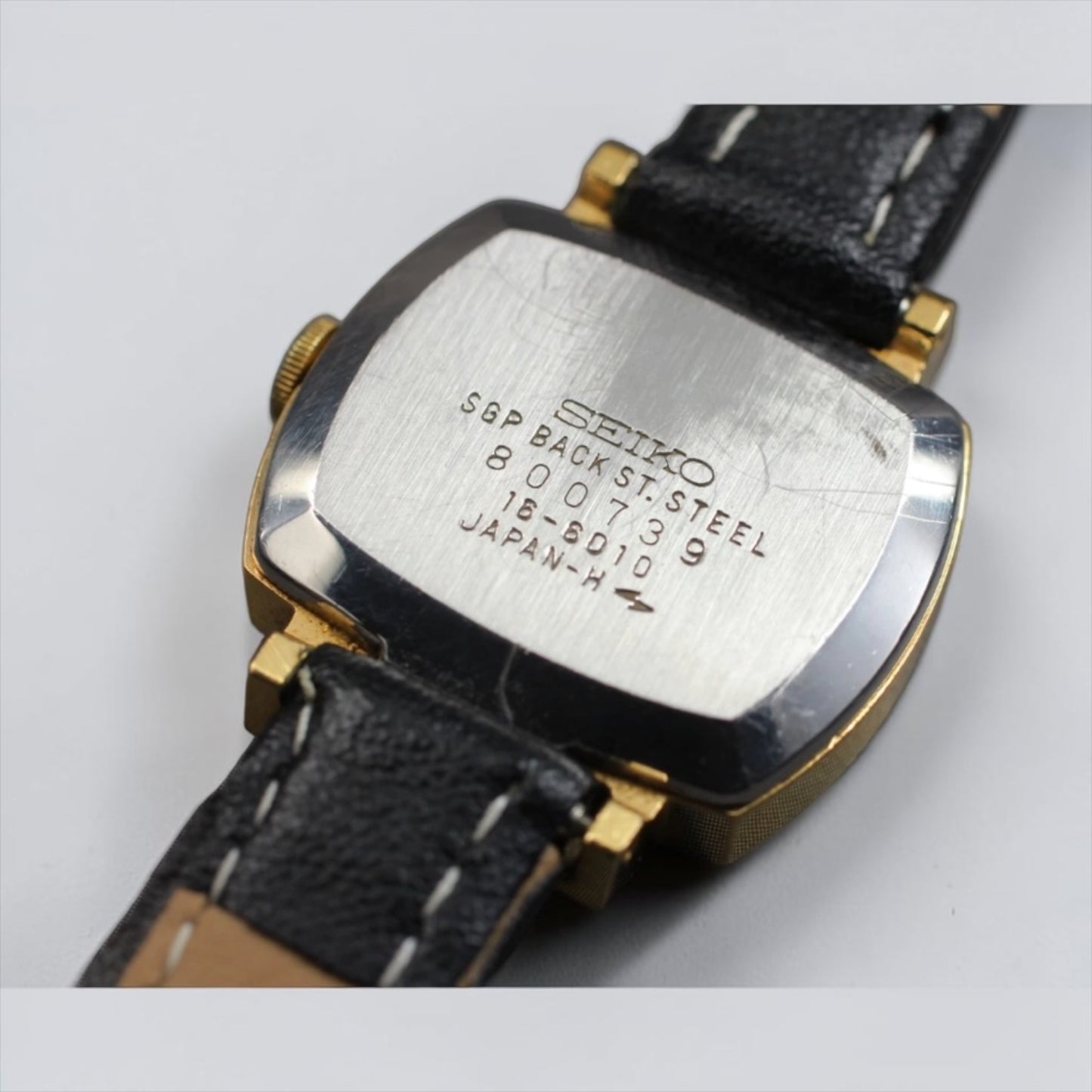 Seiko Quartz Gold Cushion-Case Leather Watch