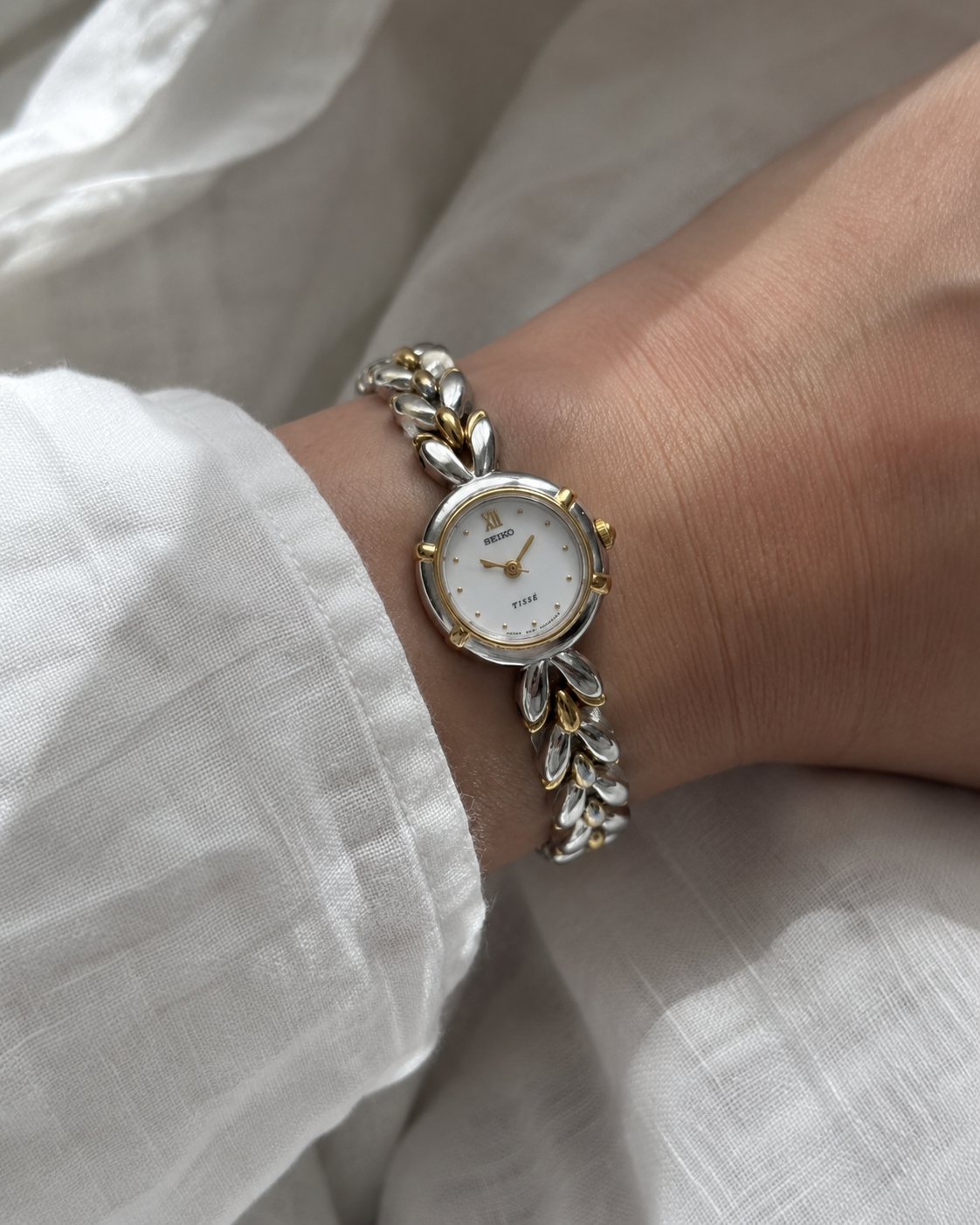 Seiko TISSÉ Laurel-Motif Two-Tone Bracelet Watch